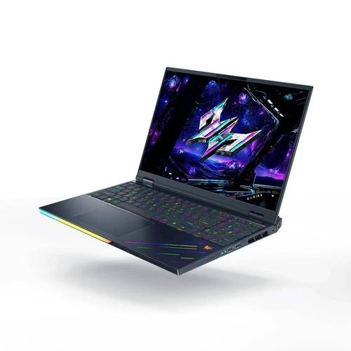 宏碁掠夺者 Helios 300：高性能游戏本的代表​
