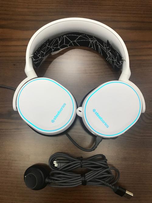 赛睿 Arctis 9X 无线耳机：沉浸式的游戏音频体验​
